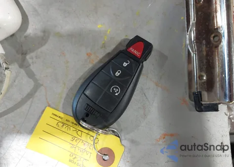 2015 Jeep Cherokee Latitude z USA, uszkodzony, nr VIN 1C4PJMCS3FW588868